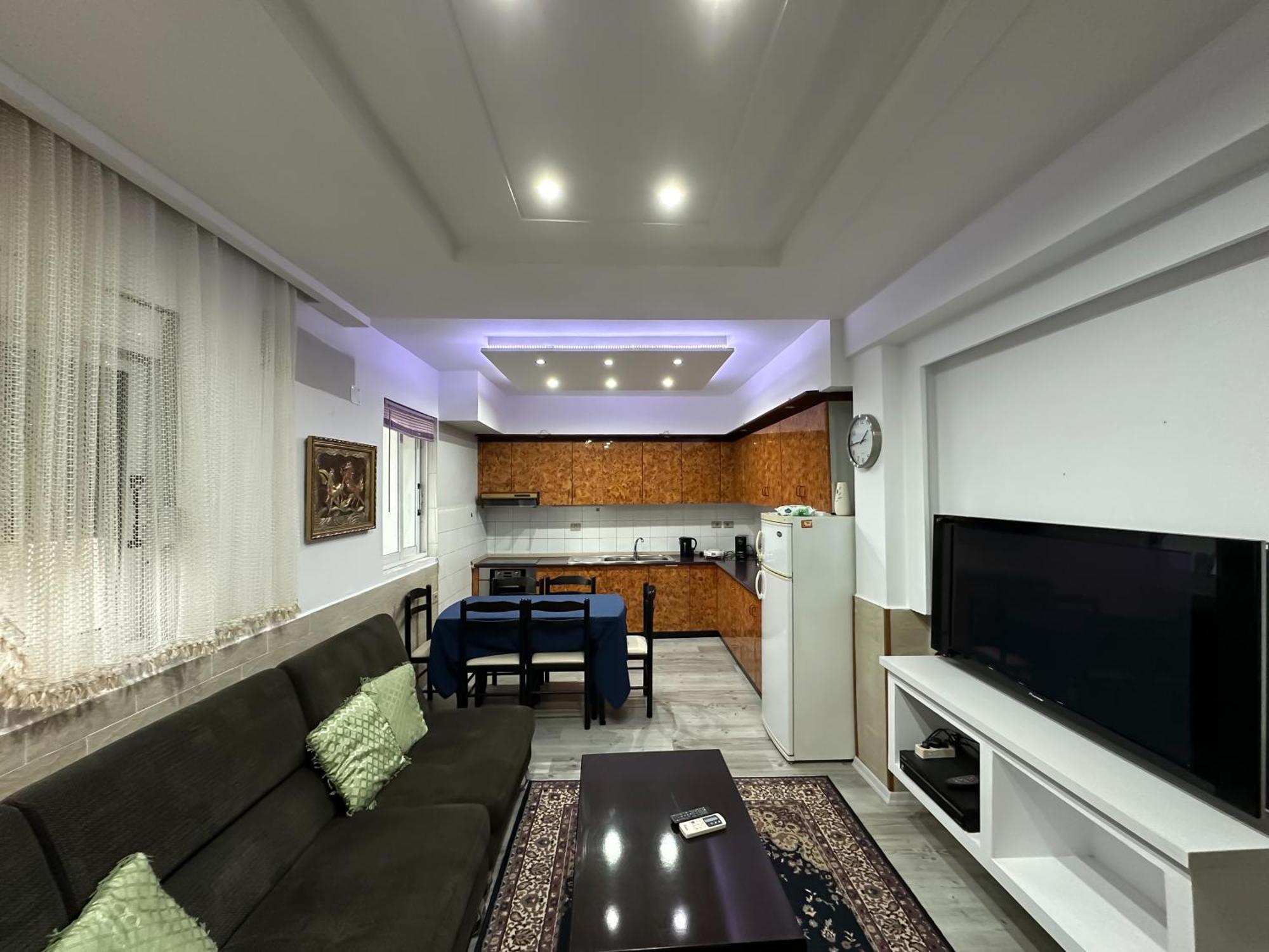 Royal Aparthotel Vlorë Eksteriør billede