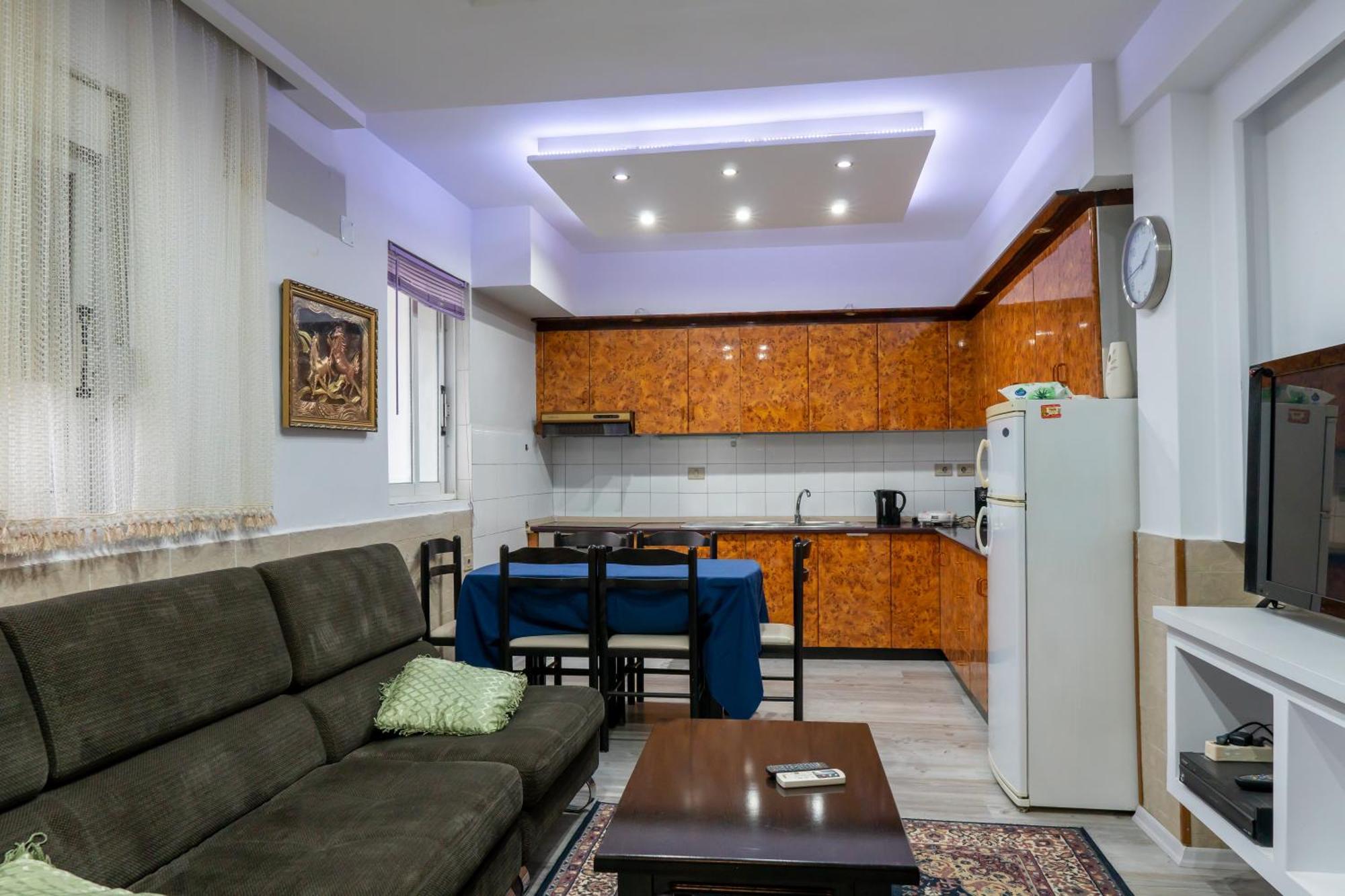 Royal Aparthotel Vlorë Eksteriør billede