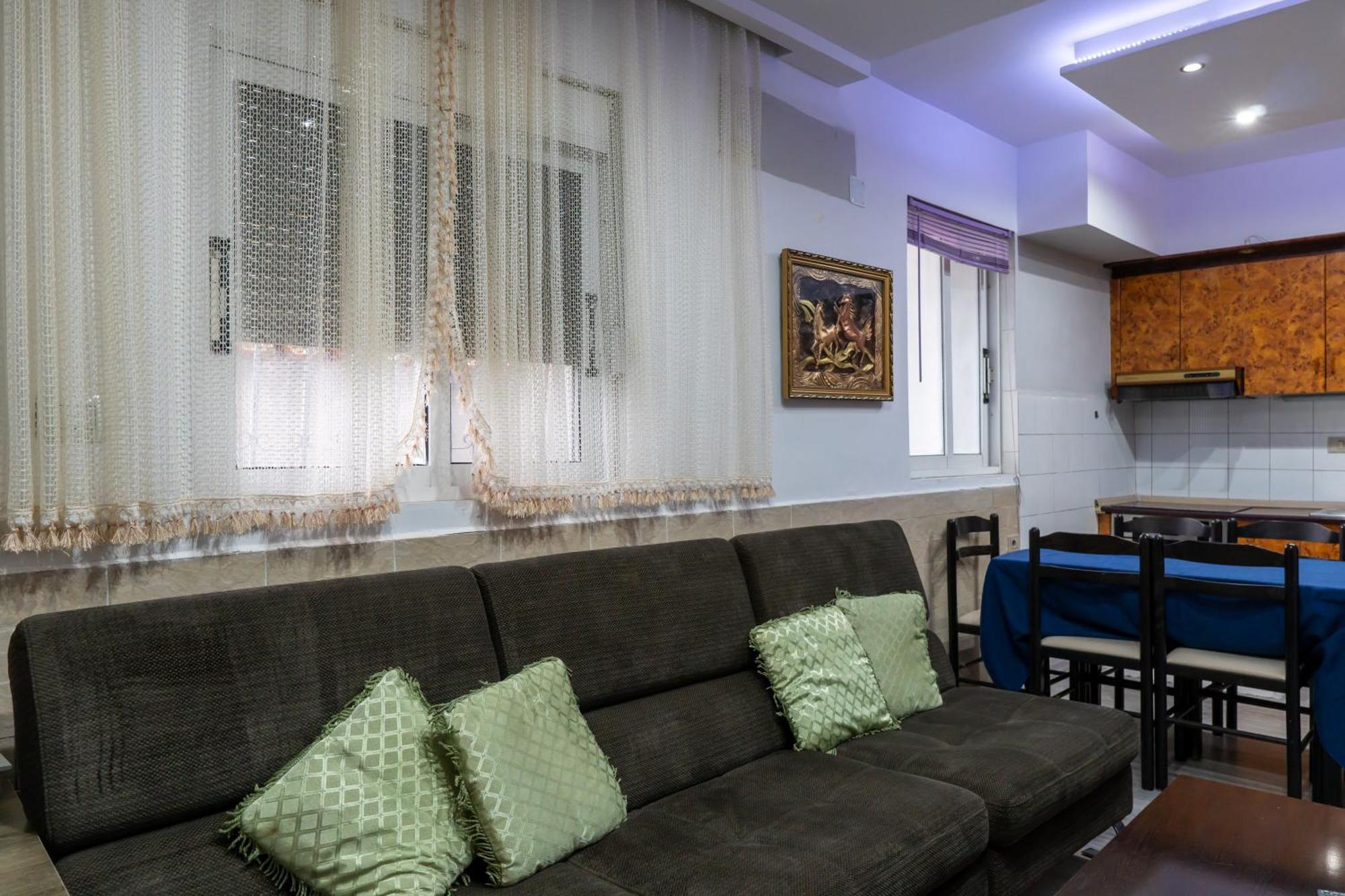 Royal Aparthotel Vlorë Eksteriør billede