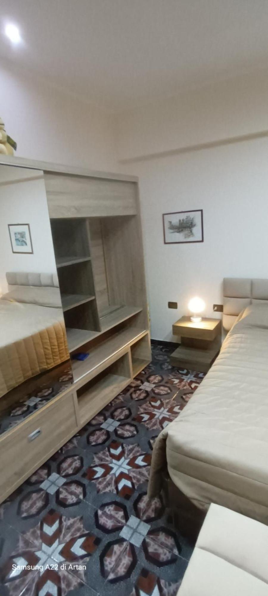 Royal Aparthotel Vlorë Eksteriør billede