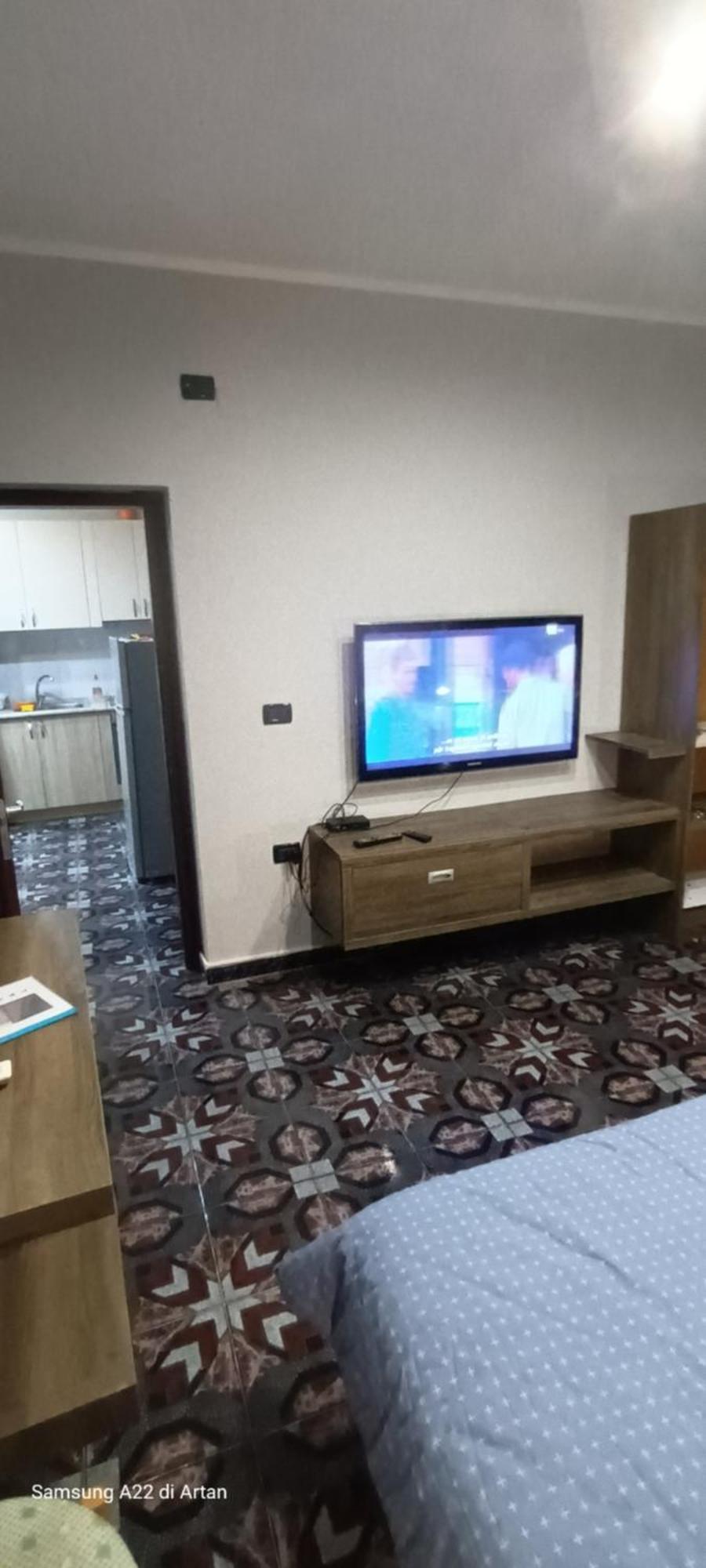 Royal Aparthotel Vlorë Eksteriør billede
