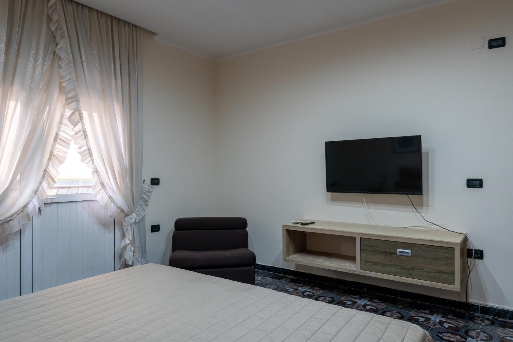 Royal Aparthotel Vlorë Eksteriør billede